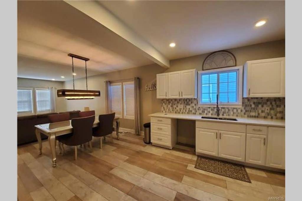 Luxury Private Home In The Heart Of Niagarafallen Exteriör bild