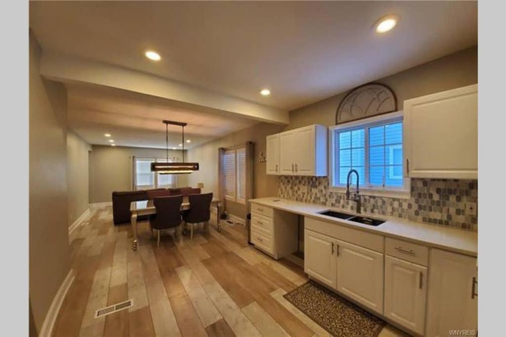 Luxury Private Home In The Heart Of Niagarafallen Exteriör bild